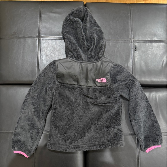 The North Face Fleece Hoodie size 5 - Picture 2 of 3